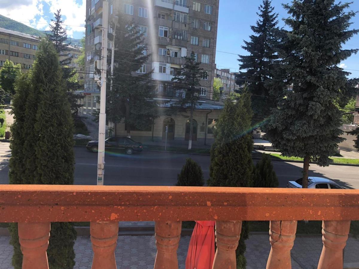 Valda Hotel On Tumanyan Vanadzor Eksteriør billede